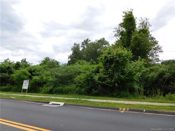 92 Post Office Rd, Enfield, CT 06082